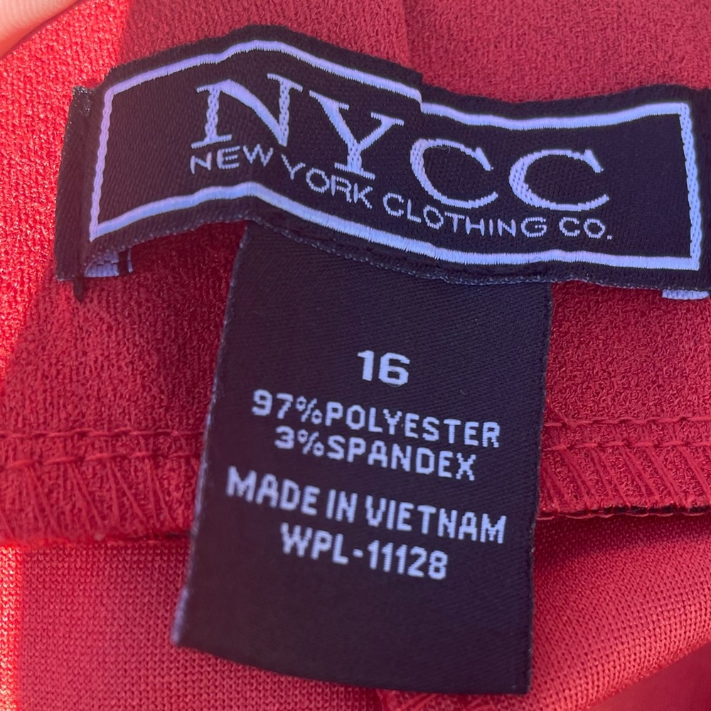 NYCC red pleated plus size dress pants / 16 / Excellent condition - Picture 11 of 13